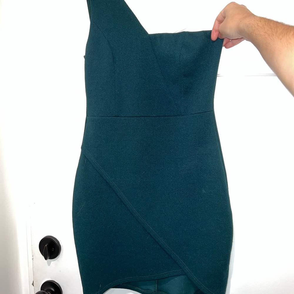 Green asymmetrical one shoulder bodycon dress